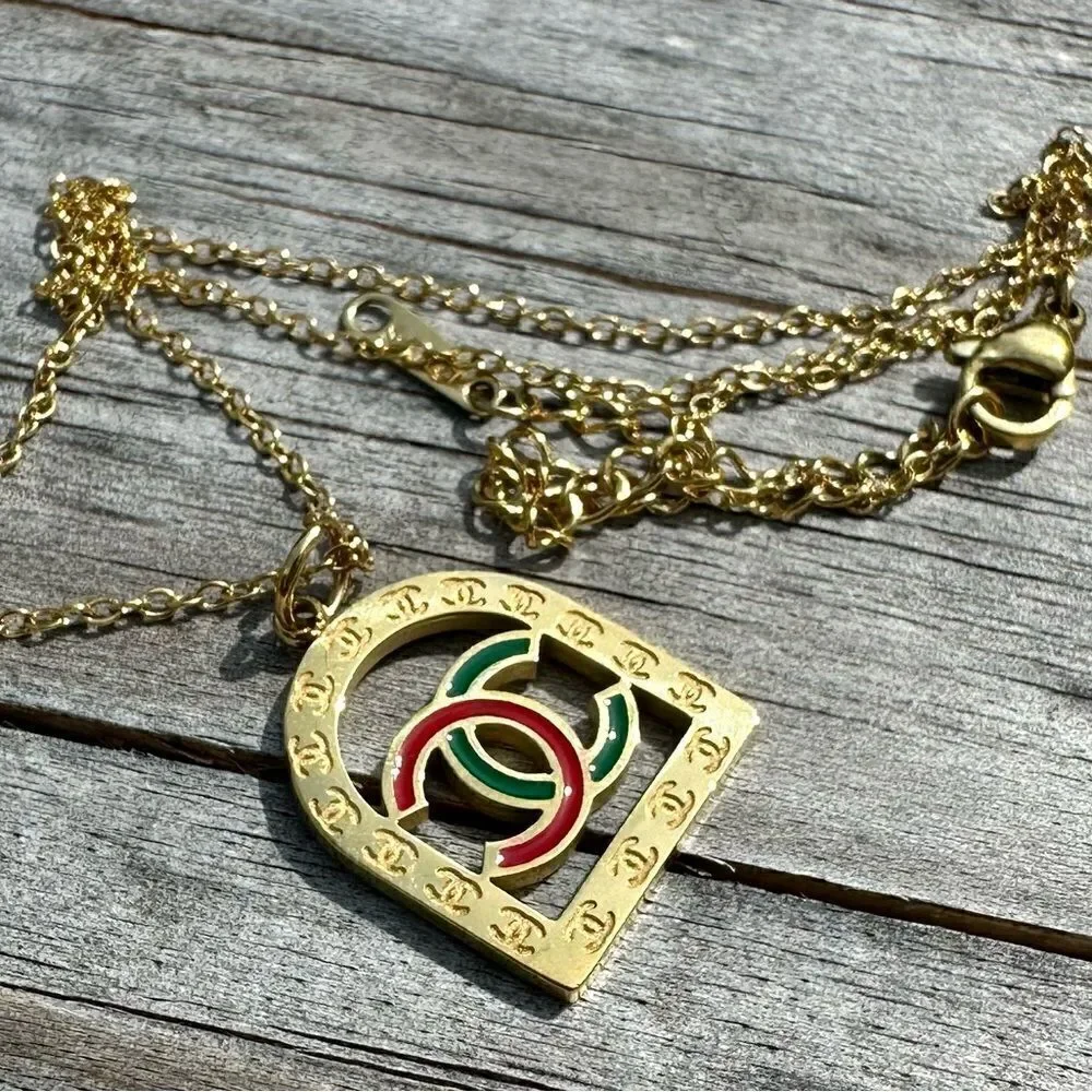 Bundle of earrings and chain